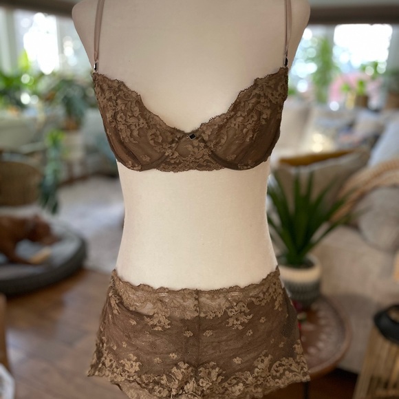 Lace Bralette and Shorts Set - Brown - Picture 2 of 11